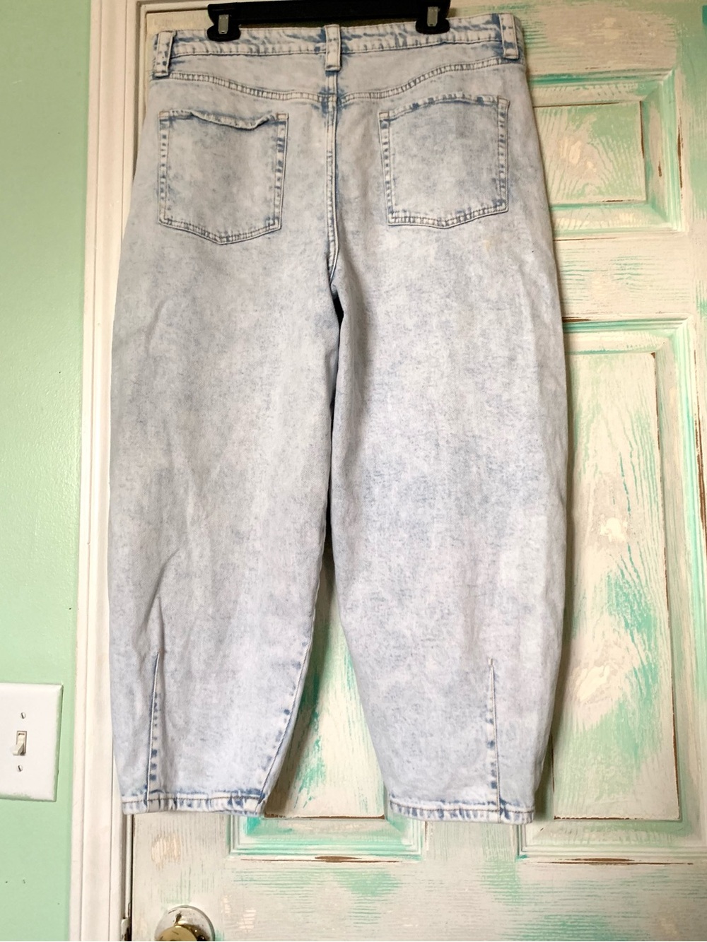 Wild Fable High Rise Balloon Jean Light Wash Denim Jeans 16 - Picture 9 of 11